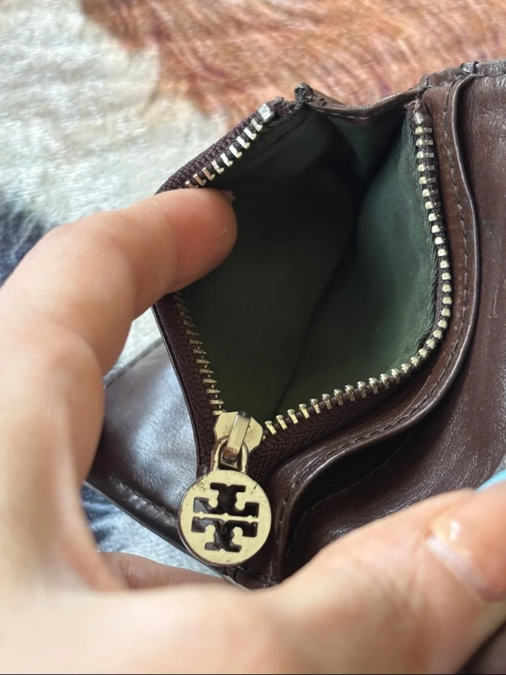 Tory Burch Metallic Silver Croc-Embossed Leather Bifold Wallet Teal Crystal Gems